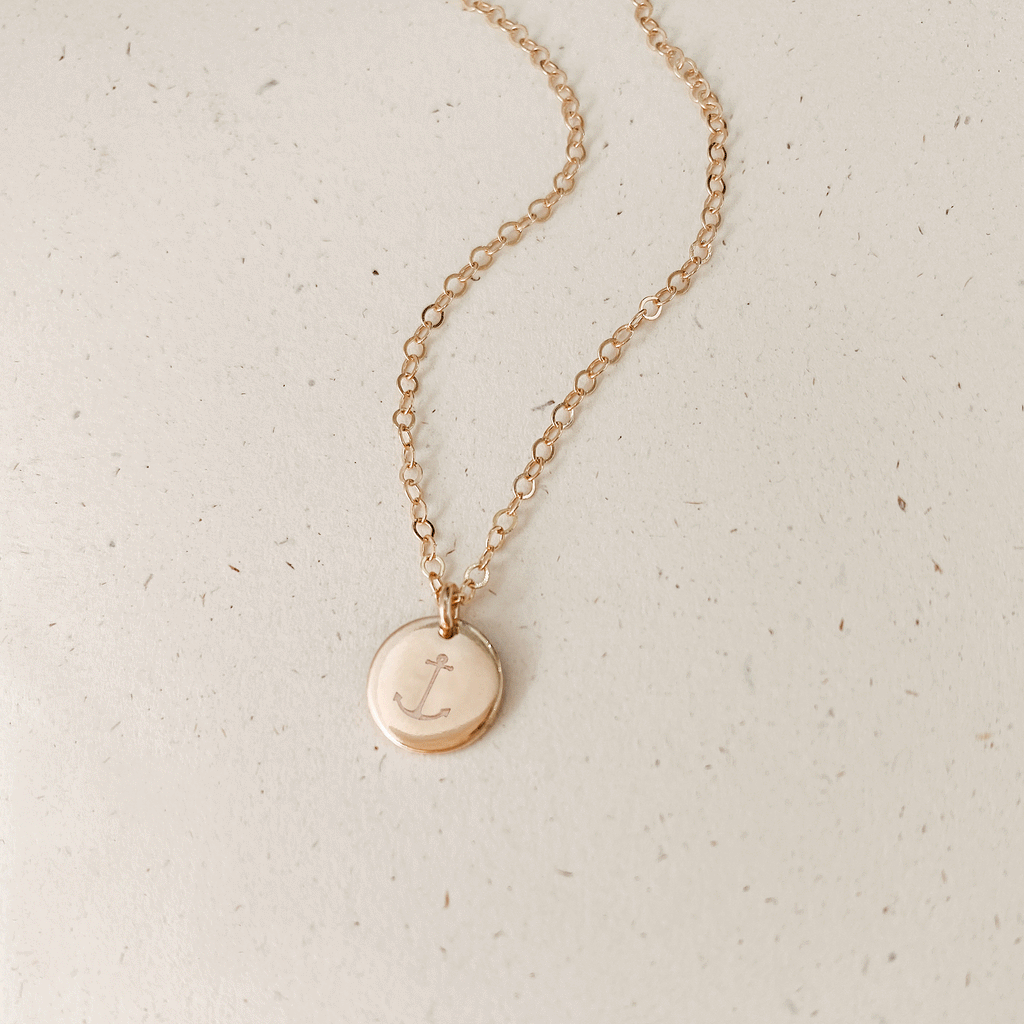 Sofia • Small Pendant Necklace